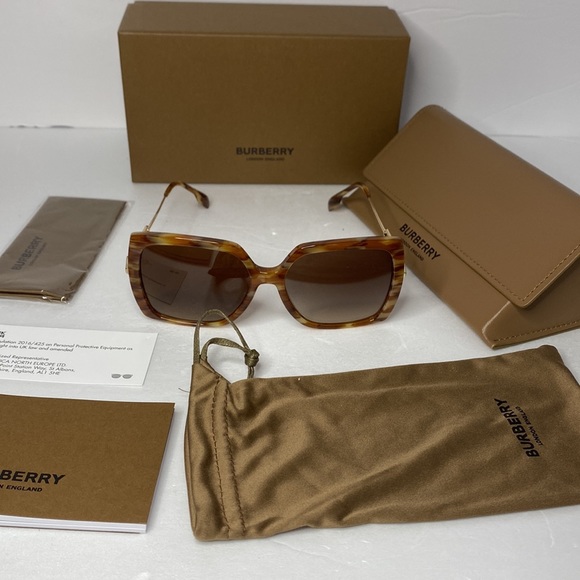 New - Burberry BE4332 Luna Sunglass Oversize Acetate Marble Brown Gradient Len… - Picture 10 of 12